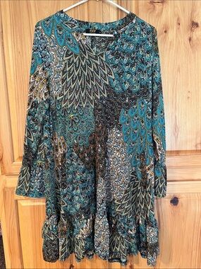 R&B Collection Teal Paisley Long Sleeve Tiered Dress, size M